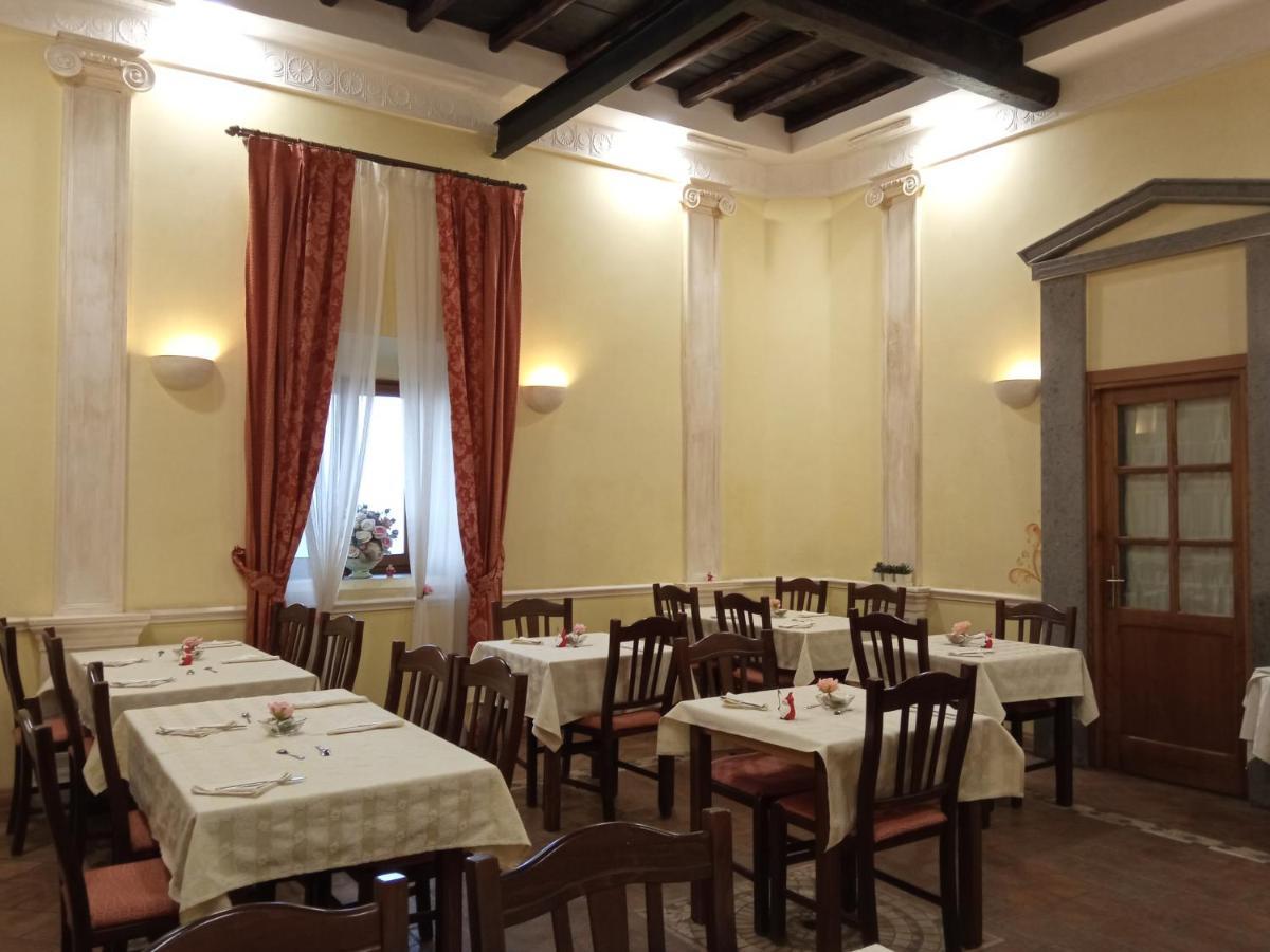 Casale Certosa Hotel Pavona Kültér fotó