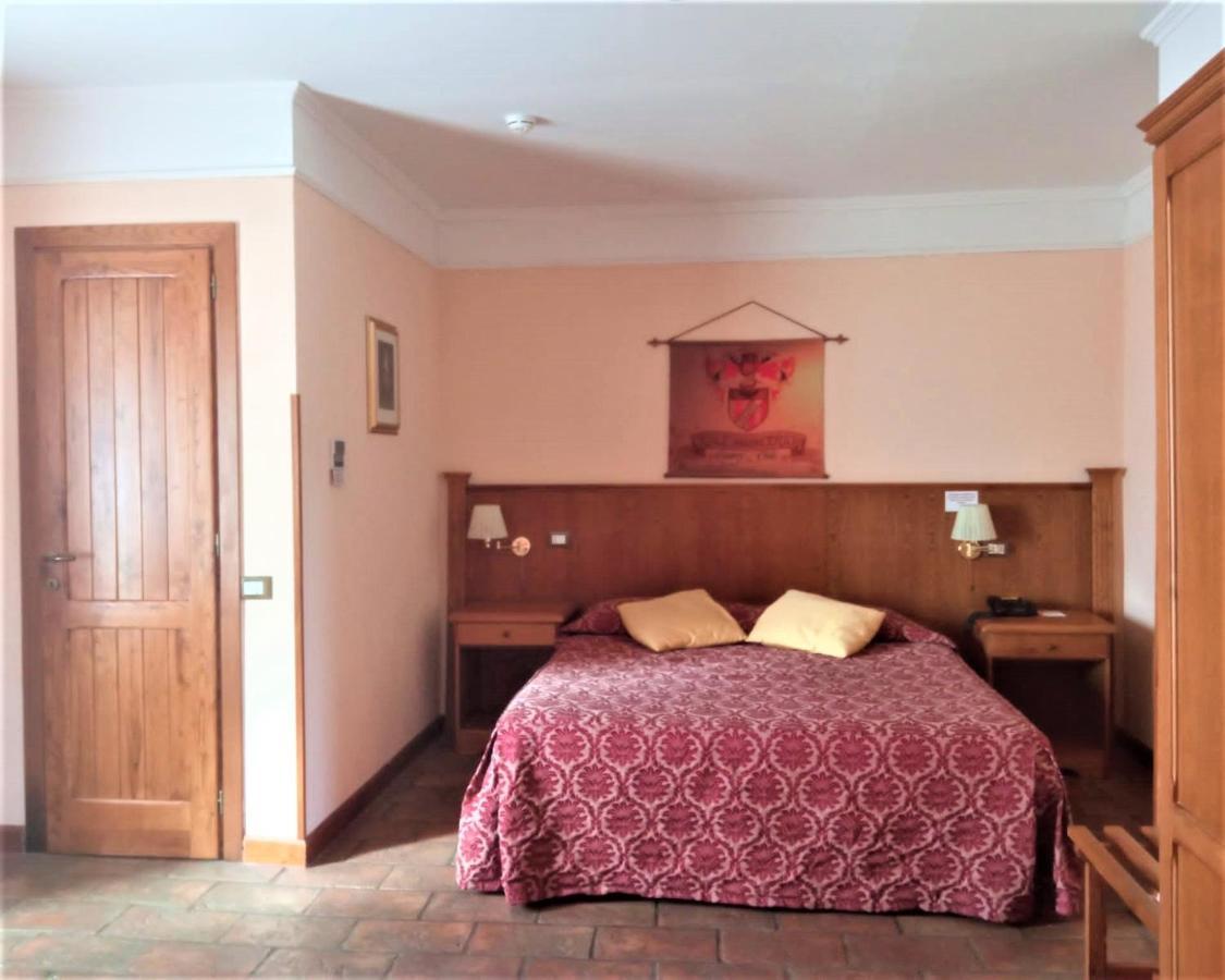 Casale Certosa Hotel Pavona Kültér fotó
