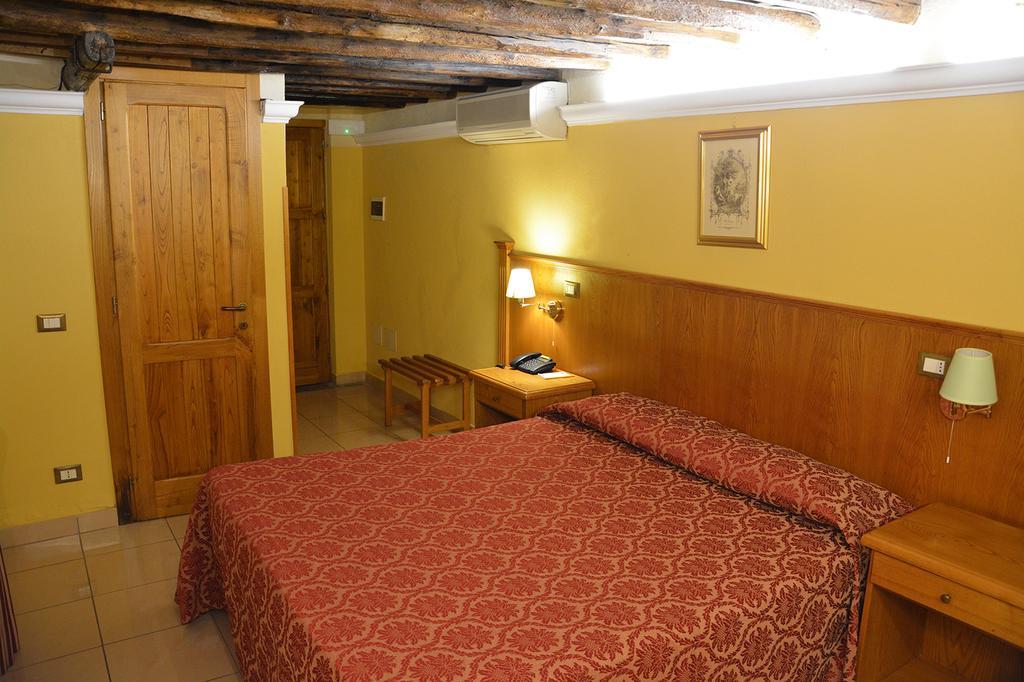 Casale Certosa Hotel Pavona Kültér fotó